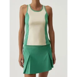 Born Living Yoga Camiseta Deportiva Con De Mujer En Tejido Bicolor 11 Born Living Yoga Camiseta Deportiva Con De Mujer En Tejido Bicolor -Fitness cardio Ventas camiseta deportiva con de mujer en tejido bicolor 4