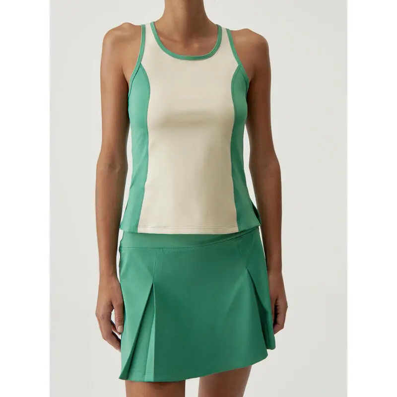 Born Living Yoga Camiseta Deportiva Con De Mujer En Tejido Bicolor 7 Born Living Yoga Camiseta Deportiva Con De Mujer En Tejido Bicolor - Imagen 5