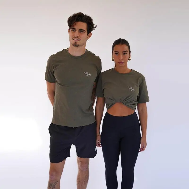 Camiseta Fitness Sostenible Manga Corta Algodón Unisex Fitplanet Seaturtle Verde 4 Camiseta Fitness Sostenible Manga Corta Algodón Unisex Fitplanet Seaturtle Verde - Imagen 2