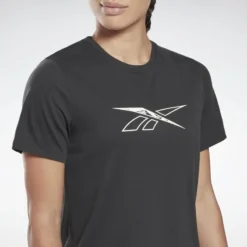 Camiseta Manga Corta Speedwick Mujer Reebok Workout Ready Supremium Negro 11 Camiseta Manga Corta Speedwick Mujer Reebok Workout Ready Supremium Negro -Fitness cardio Ventas camiseta manga corta speedwick mujer reebok workout ready supremium negro 4