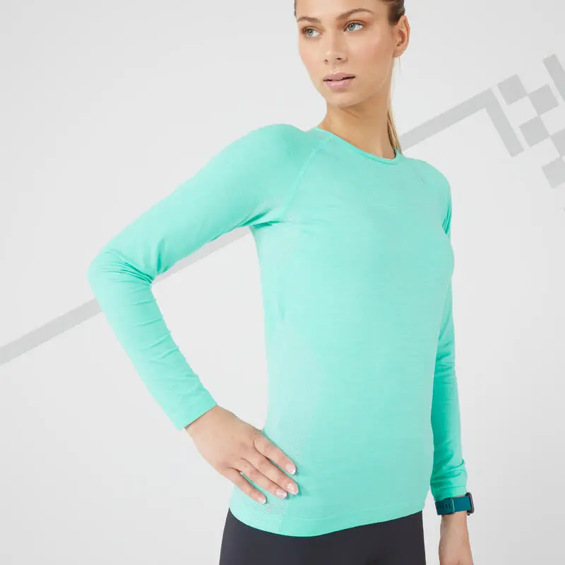 Camiseta Running Térmica Transpirable Mujer Kiprun Skincare Turquesa 7 Camiseta Running Térmica Transpirable Mujer Kiprun Skincare Turquesa - Imagen 5