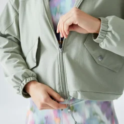 Domyos Chaqueta Fitness Verde Amplia Capucha -Fitness cardio Ventas chaqueta fitness verde amplia capucha 4