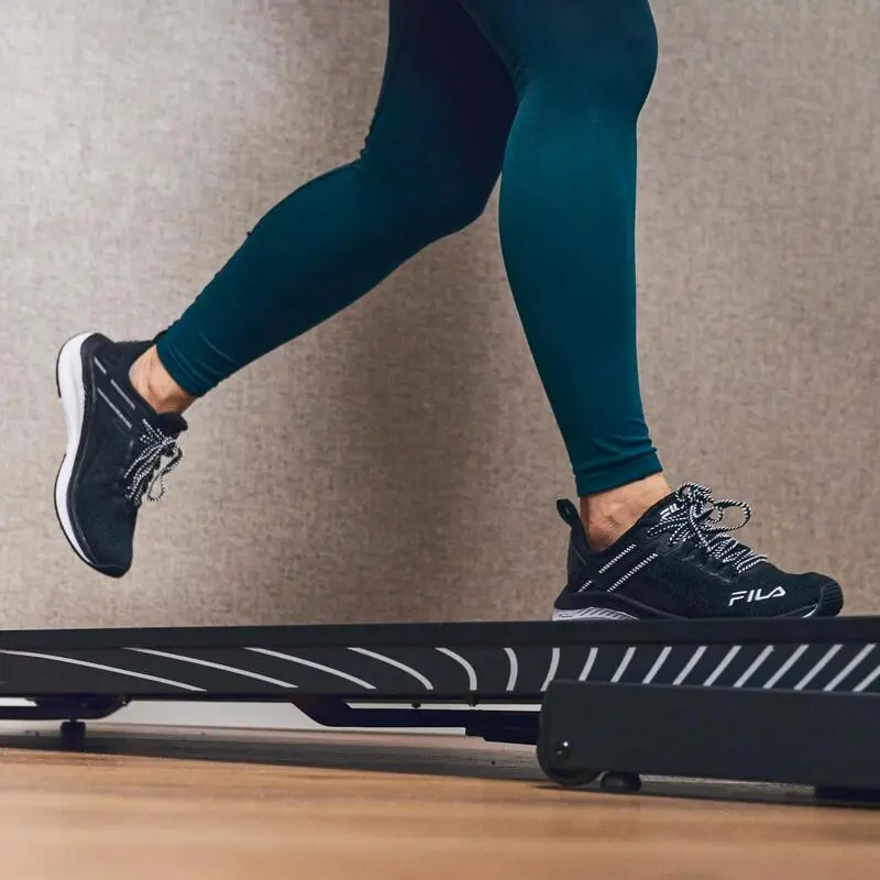 Cinta De Correr Plegable Bodytone AR200C-G Conectada Bluetooth Gris 12km/h 6 Cinta De Correr Plegable Bodytone AR200C-G Conectada Bluetooth Gris 12km/h - Imagen 4