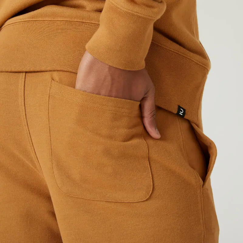 Domyos Pantalón Jogger Fitness 500 Essential Hombre Marrón Avellana 6 Domyos Pantalón Jogger Fitness 500 Essential Hombre Marrón Avellana - Imagen 4