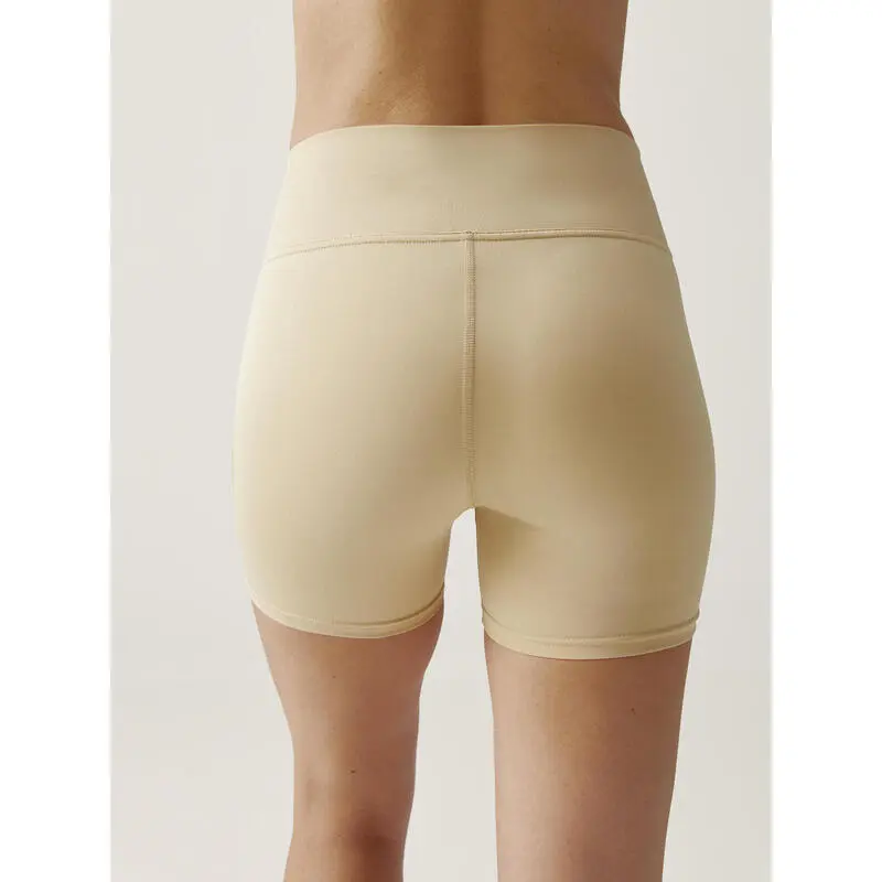 Born Living Yoga Shorts Deportivos De Mujer En Tejido Performance Con Bolsillo Para Pelota 4 Born Living Yoga Shorts Deportivos De Mujer En Tejido Performance Con Bolsillo Para Pelota - Imagen 2