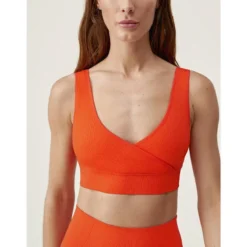 Top Deportivo De Mujer Sirsana Born Living Yoga -Fitness cardio Ventas top deportivo de mujer sirsana born living yoga 5