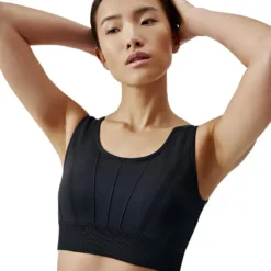 Top Deportivo De Mujer Viparita Born Living Yoga -Fitness cardio Ventas top deportivo de mujer viparita born living yoga 3